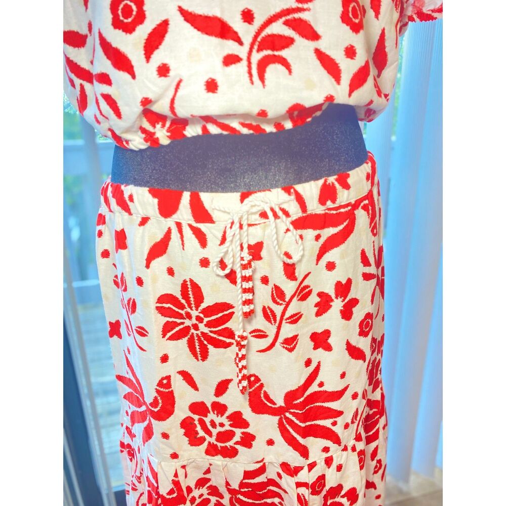 Cupcakes & Cashmere 2 Piece Set Red Floral Bird Print Maxi Skirt Puff Sleeve Top